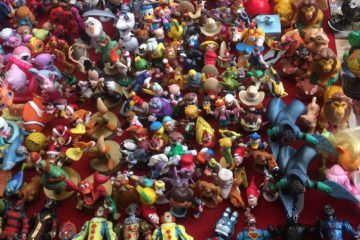 Tianguis de juguetes metro Hidalgo CDMX